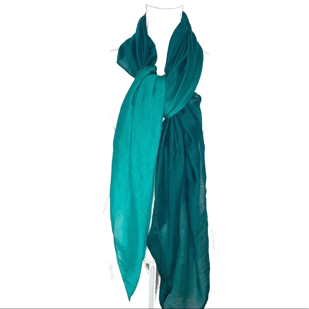 CHARMING CHARLIE Green/Gold Scarf NWT